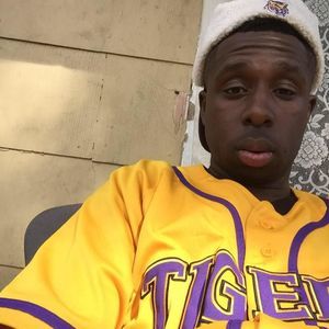 Meet your Posher, Tomyl